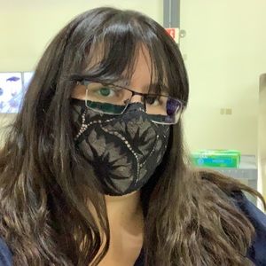 Meet your Posher, Melissa